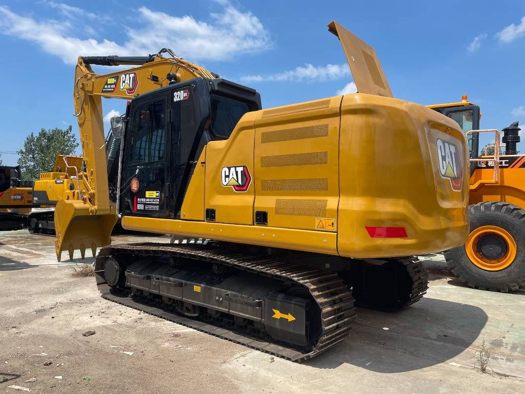 CAT 320 GC - Верижен багер: снимка 1 CAT 320 GC - Верижен багер: снимка 1