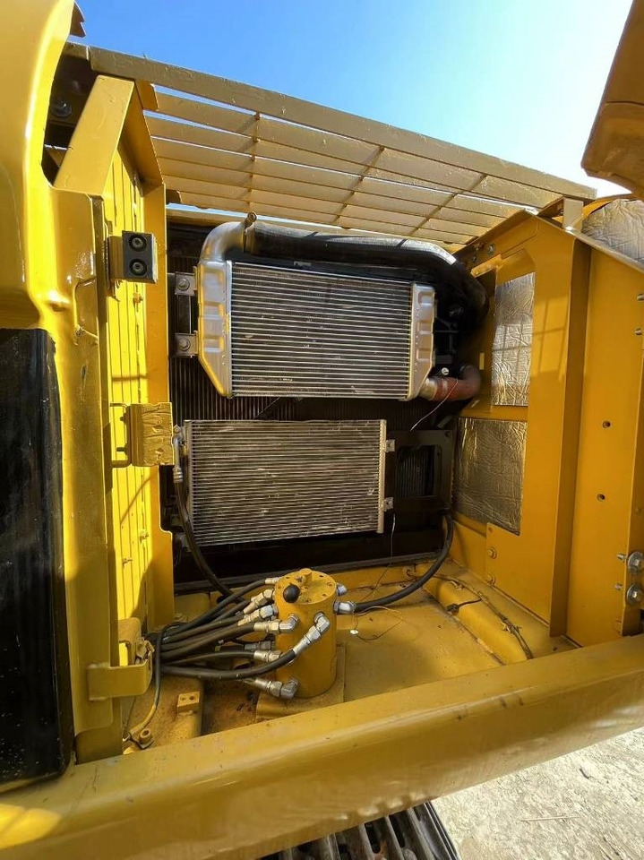 CAT 320 GC - Верижен багер: снимка 5 CAT 320 GC - Верижен багер: снимка 5