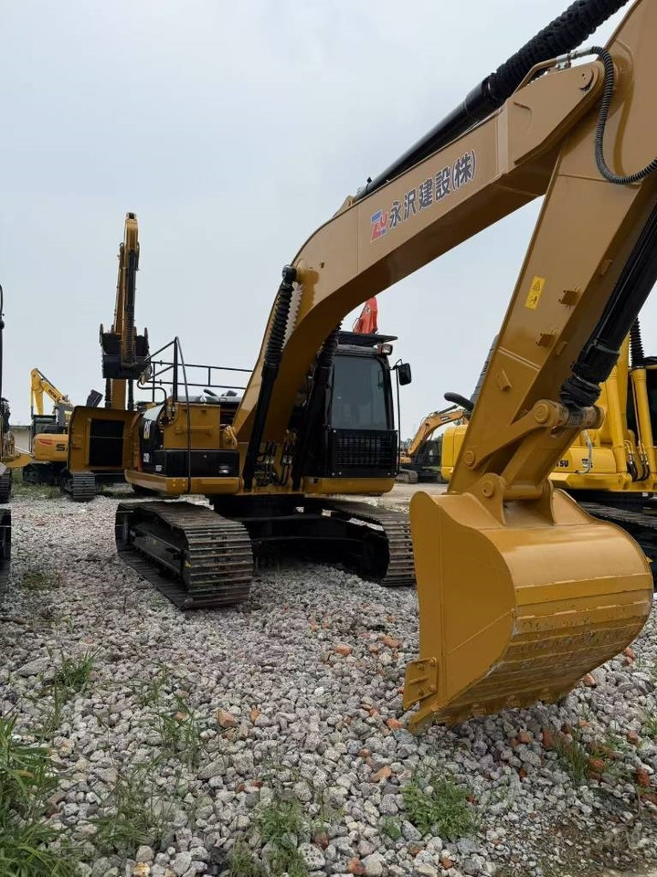 Верижен багер CAT 320D2 [ Copy ]: снимка 9