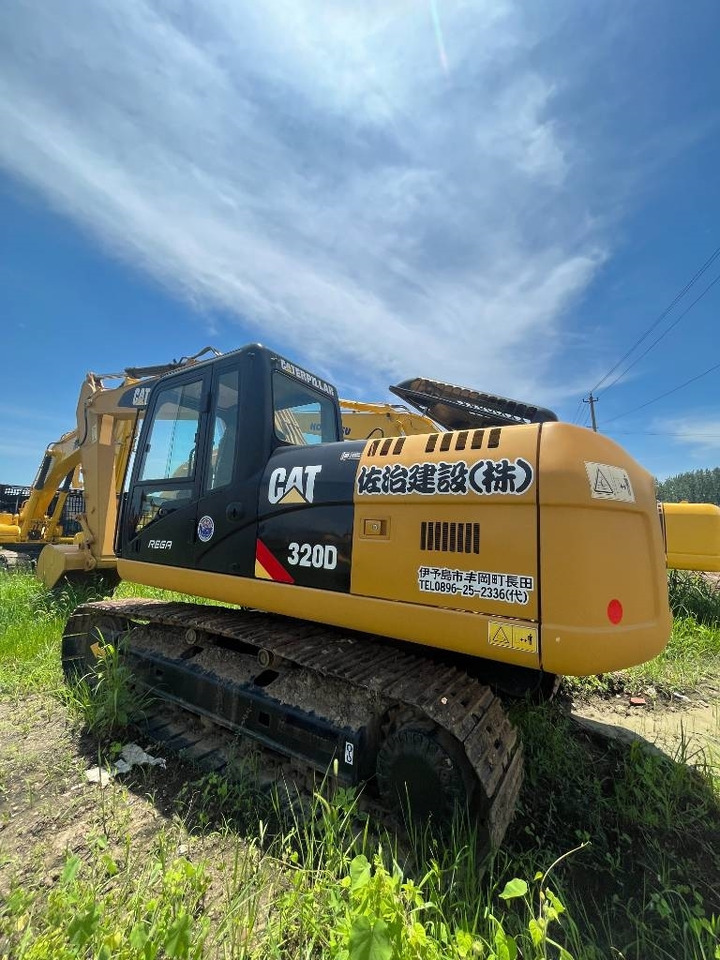 CAT 320d - Верижен багер: снимка 1 CAT 320d - Верижен багер: снимка 1