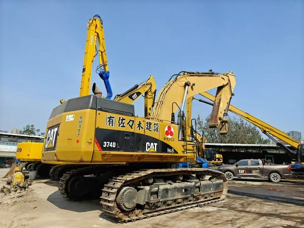 CAT 374 - Верижен багер: снимка 4 CAT 374 - Верижен багер: снимка 4