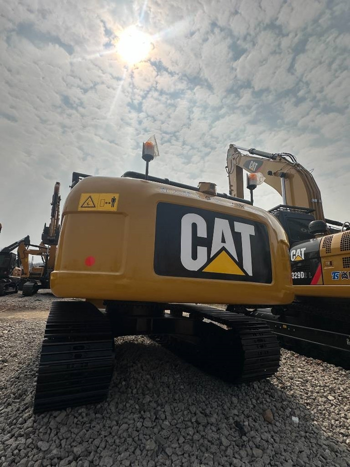CAT CAT320D2 - Верижен багер: снимка 4 CAT CAT320D2 - Верижен багер: снимка 4