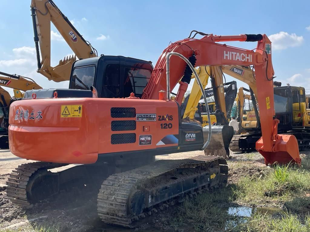 Hitachi ZX 120 - Верижен багер: снимка 1 Hitachi ZX 120 - Верижен багер: снимка 1