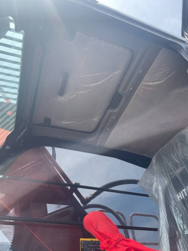 Лизинг на Hitachi ZX 200  Hitachi ZX 200: снимка 7