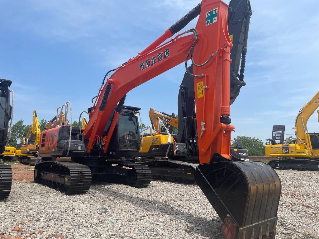 Лизинг на Hitachi ZX 200  Hitachi ZX 200: снимка 13