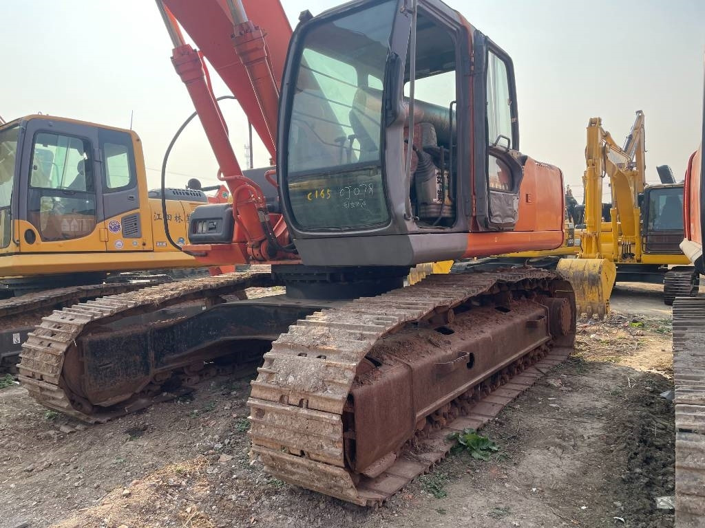 Hitachi ZX 270 - Верижен багер: снимка 4 Hitachi ZX 270 - Верижен багер: снимка 4
