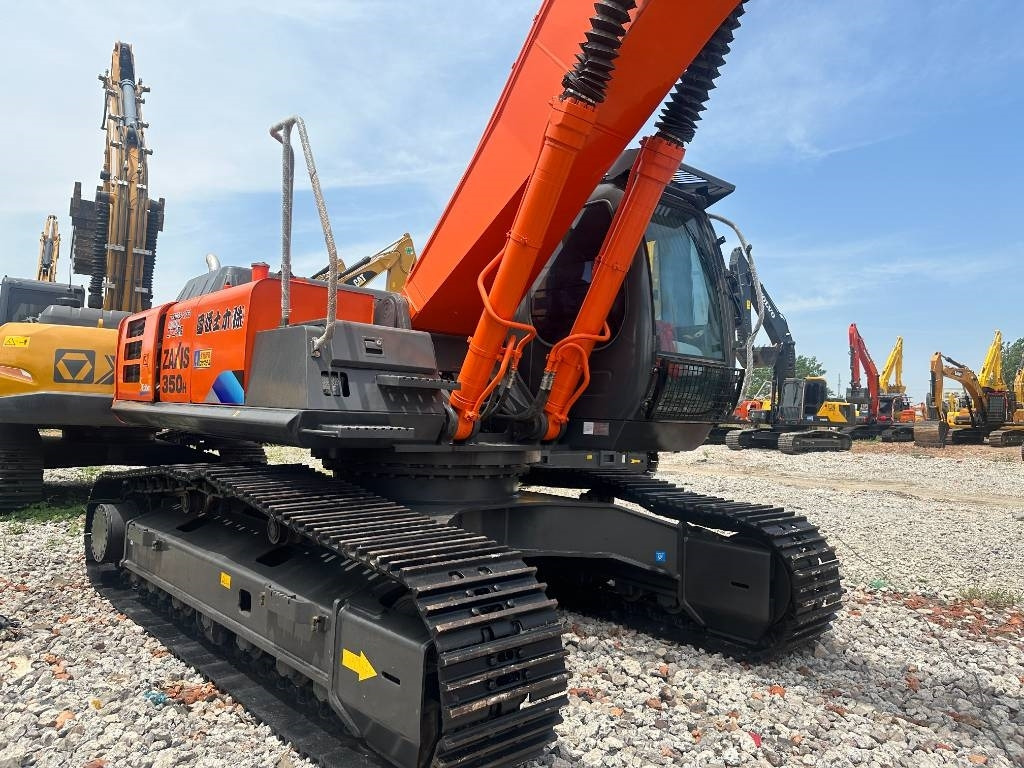 Hitachi ZX 350 - Верижен багер: снимка 5 Hitachi ZX 350 - Верижен багер: снимка 5