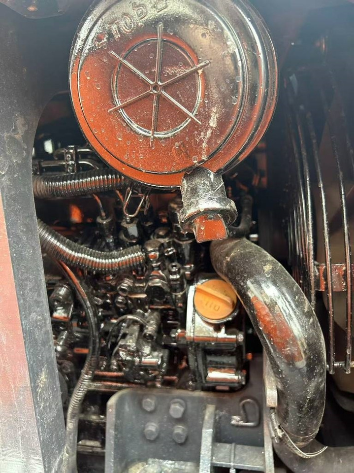 Hitachi ZX 50 - Верижен багер: снимка 5 Hitachi ZX 50 - Верижен багер: снимка 5