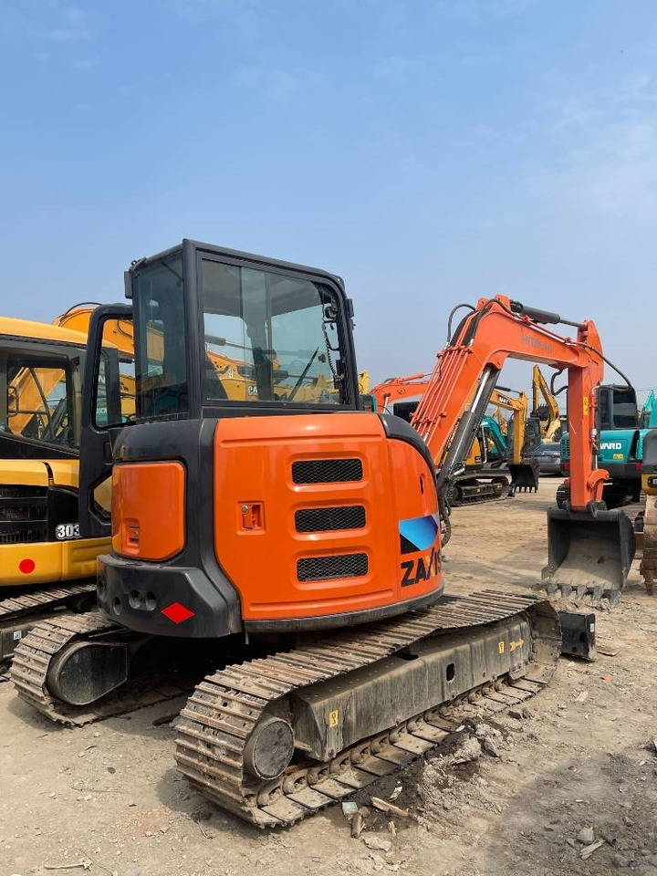 Hitachi ZX 55 - Мини багер: снимка 1 Hitachi ZX 55 - Мини багер: снимка 1