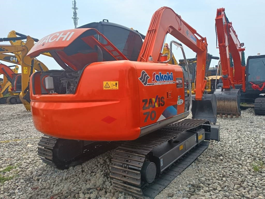 Hitachi ZX 70  - Мини багер: снимка 4 Hitachi ZX 70  - Мини багер: снимка 4