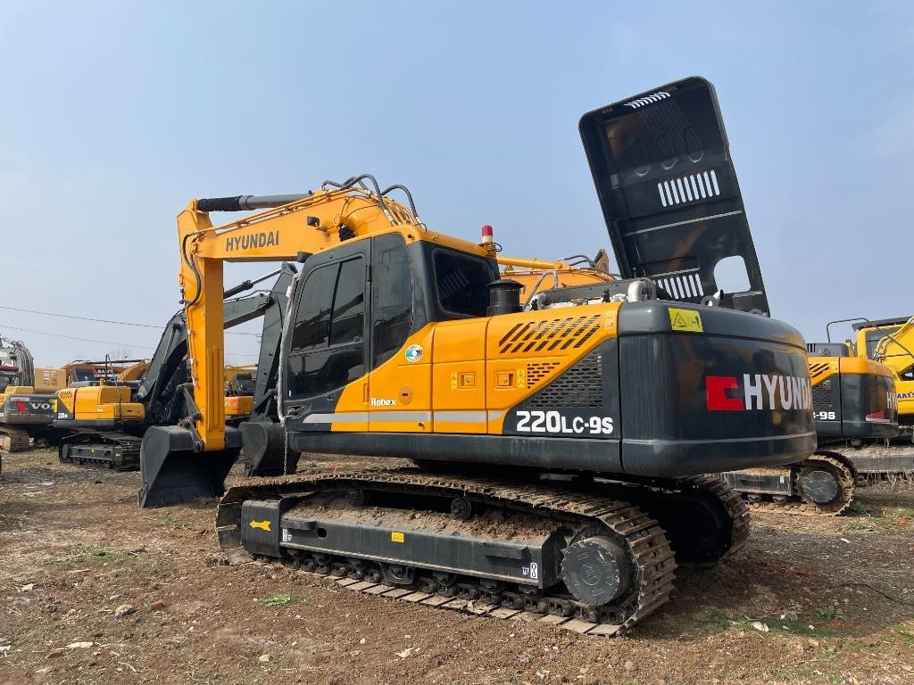 Hyundai 220-9S - Верижен багер: снимка 1 Hyundai 220-9S - Верижен багер: снимка 1