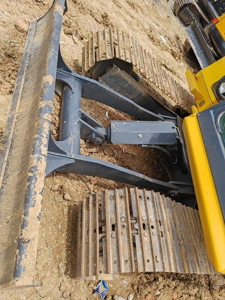 Komatsu PC 100 - Верижен багер: снимка 4 Komatsu PC 100 - Верижен багер: снимка 4