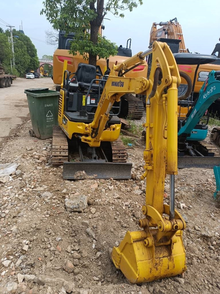 Komatsu PC 18 - Мини багер: снимка 3 Komatsu PC 18 - Мини багер: снимка 3