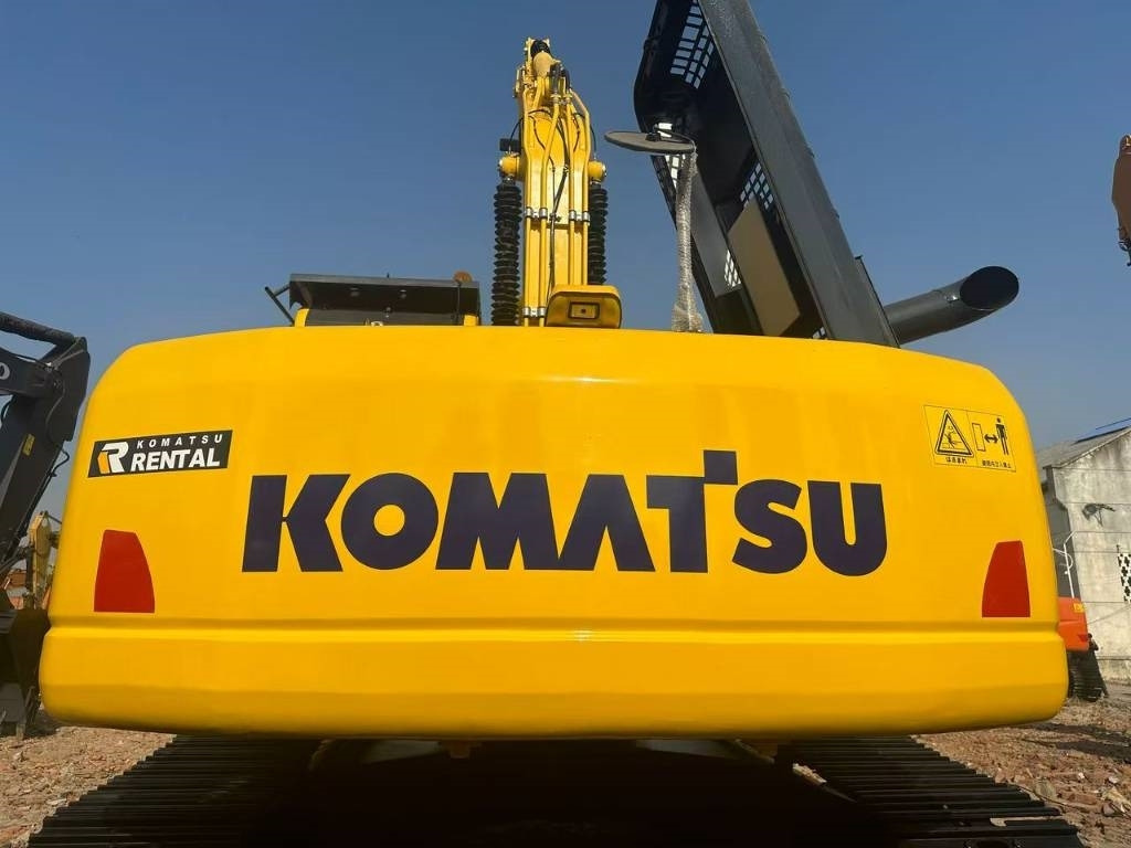 Komatsu PC 240 - Верижен багер: снимка 4 Komatsu PC 240 - Верижен багер: снимка 4