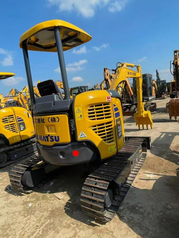 Komatsu PC 35 - Мини багер: снимка 5 Komatsu PC 35 - Мини багер: снимка 5