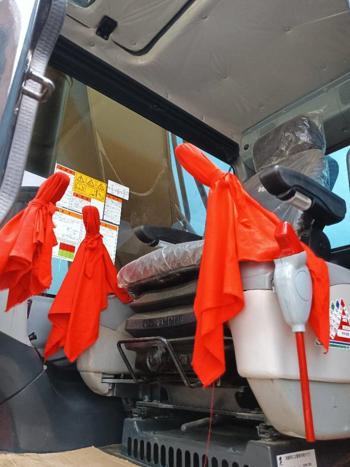 Komatsu PC 350 - Верижен багер: снимка 4 Komatsu PC 350 - Верижен багер: снимка 4