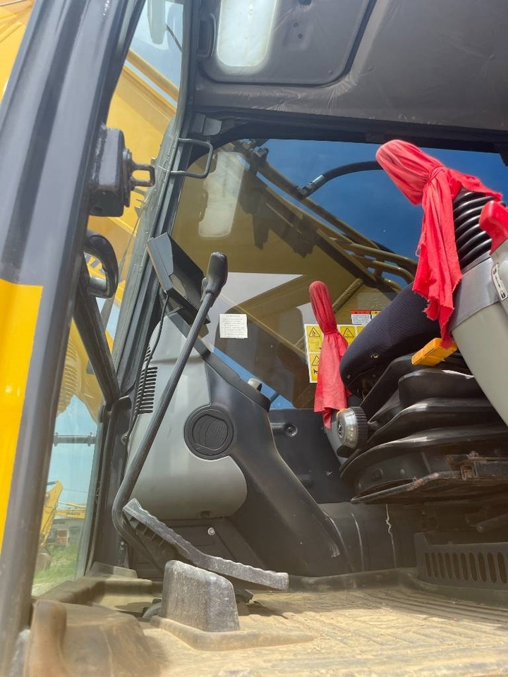 Komatsu PC 350 - Верижен багер: снимка 3 Komatsu PC 350 - Верижен багер: снимка 3