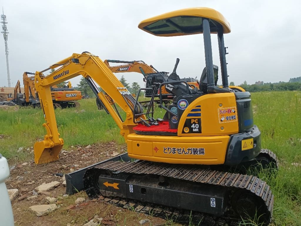 Komatsu PC 40 - Мини багер: снимка 2 Komatsu PC 40 - Мини багер: снимка 2
