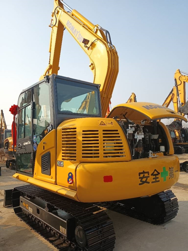 Komatsu PC 70 - Мини багер: снимка 4 Komatsu PC 70 - Мини багер: снимка 4