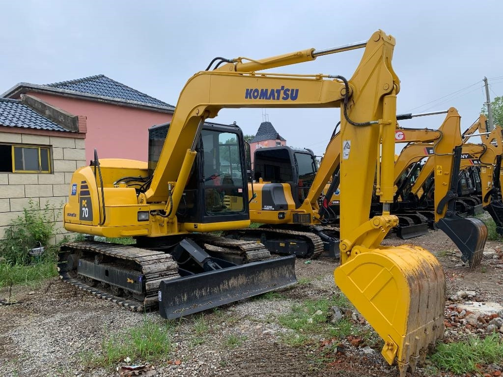 Komatsu PC 70 - Мини багер: снимка 4 Komatsu PC 70 - Мини багер: снимка 4