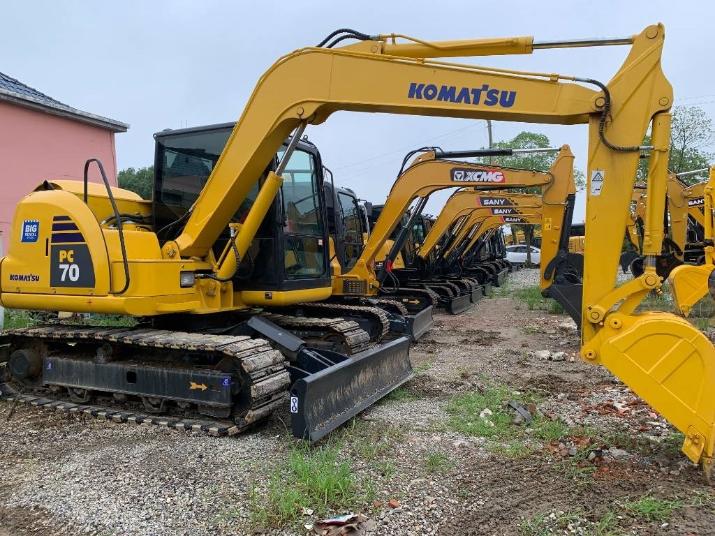 Komatsu PC 70 - Мини багер: снимка 5 Komatsu PC 70 - Мини багер: снимка 5