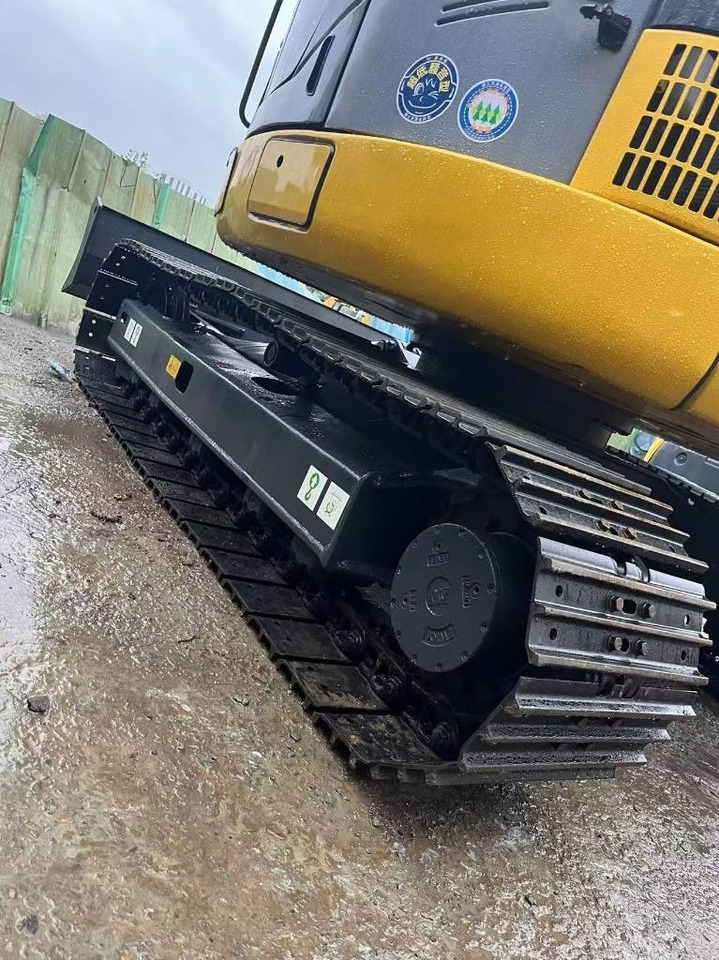 Komatsu PC 78 - Верижен багер: снимка 2 Komatsu PC 78 - Верижен багер: снимка 2