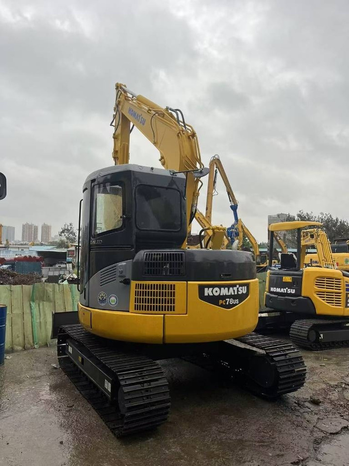 Komatsu PC 78 US - Верижен багер: снимка 1 Komatsu PC 78 US - Верижен багер: снимка 1