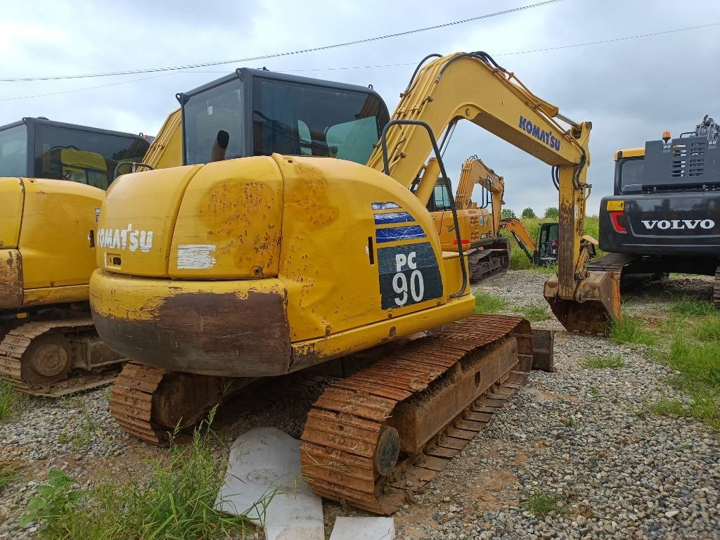 Komatsu PC 90 - Верижен багер: снимка 1 Komatsu PC 90 - Верижен багер: снимка 1