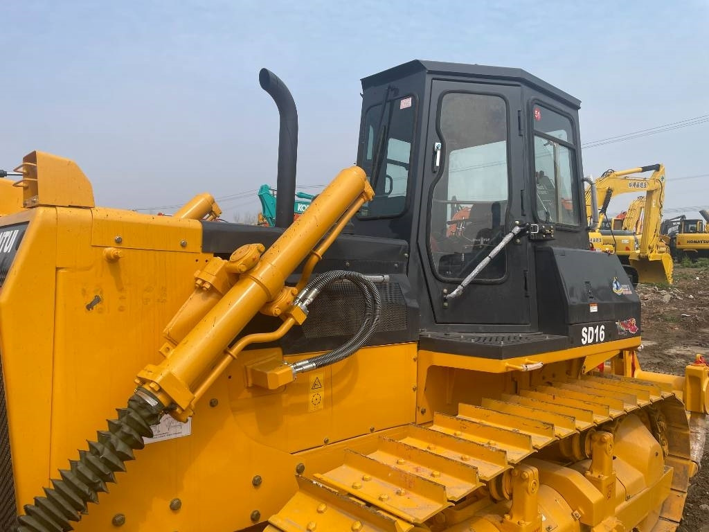 Shantui SD 16 - Булдозер: снимка 3 Shantui SD 16 - Булдозер: снимка 3