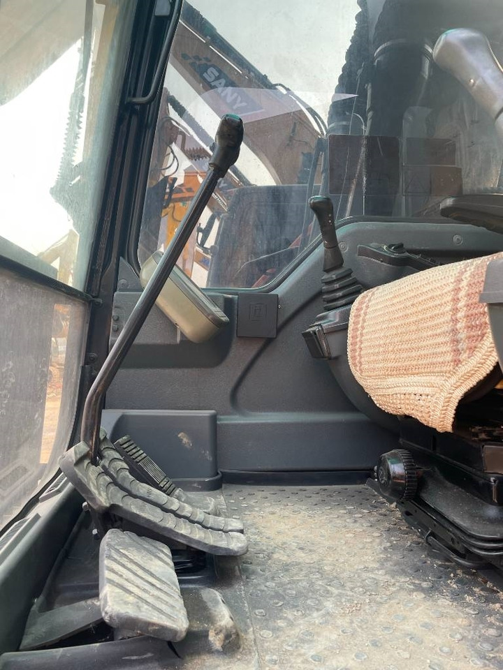 Volvo EC 140 - Верижен багер: снимка 4 Volvo EC 140 - Верижен багер: снимка 4