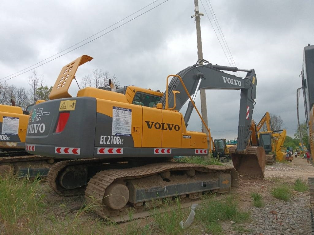 Volvo EC 210 B LC - Верижен багер: снимка 1 Volvo EC 210 B LC - Верижен багер: снимка 1