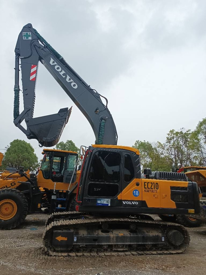 Volvo EC 210 - Верижен багер: снимка 1 Volvo EC 210 - Верижен багер: снимка 1