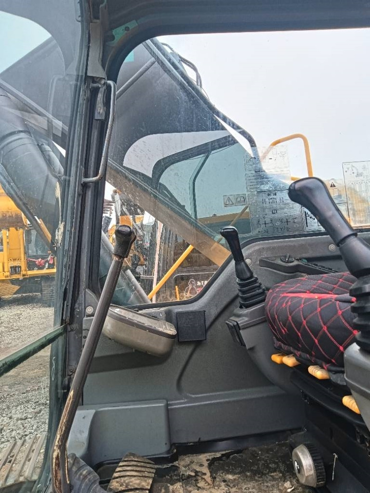 Нови Верижен багер Volvo EC 210: снимка 7