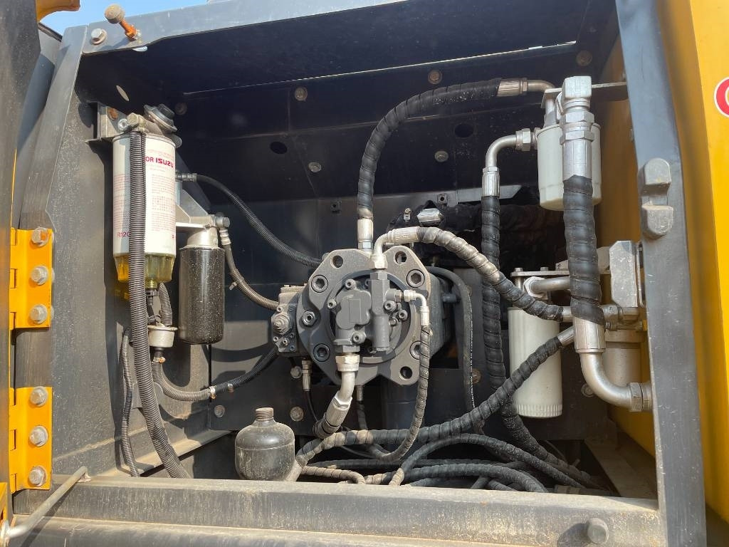 Volvo EC 210 - Верижен багер: снимка 2 Volvo EC 210 - Верижен багер: снимка 2