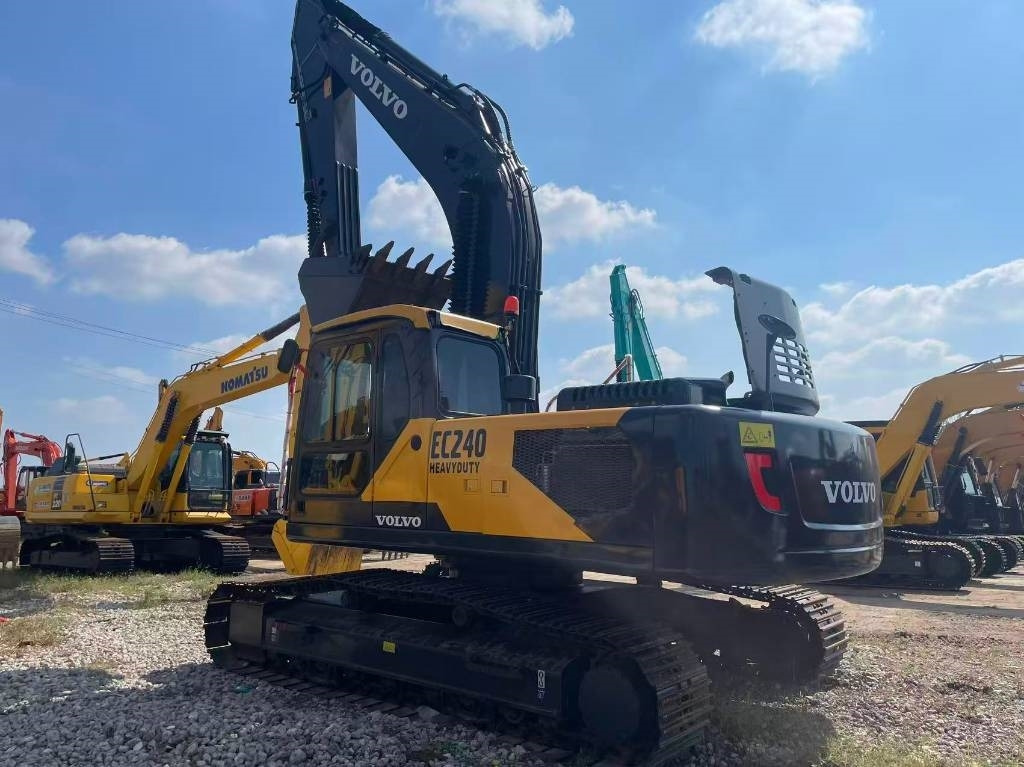 Volvo EC 240 - Верижен багер: снимка 2 Volvo EC 240 - Верижен багер: снимка 2