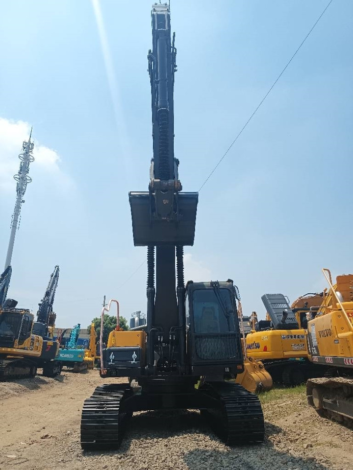 Volvo EC 240 - Верижен багер: снимка 3 Volvo EC 240 - Верижен багер: снимка 3