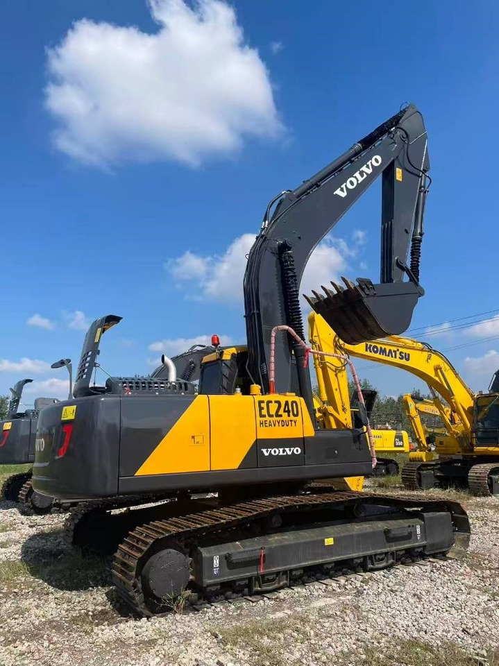 Volvo EC 240 - Верижен багер: снимка 4 Volvo EC 240 - Верижен багер: снимка 4