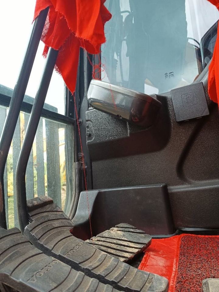 Volvo EC 290 - Верижен багер: снимка 4 Volvo EC 290 - Верижен багер: снимка 4