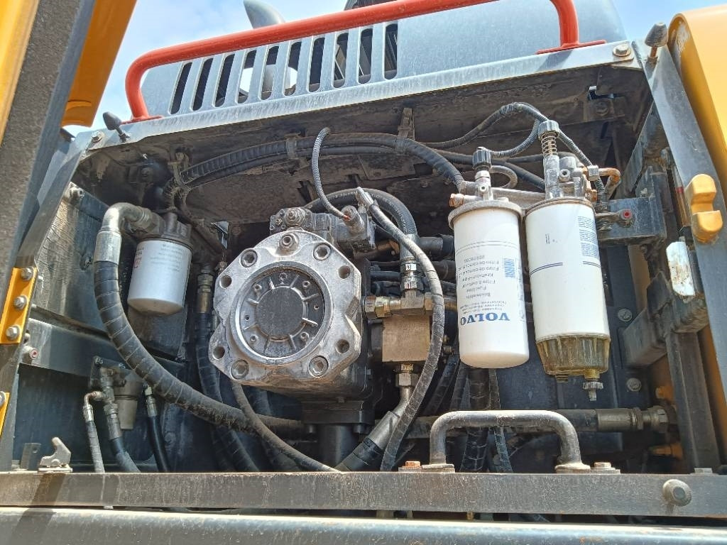 Лизинг на Volvo EC 480  Volvo EC 480: снимка 9