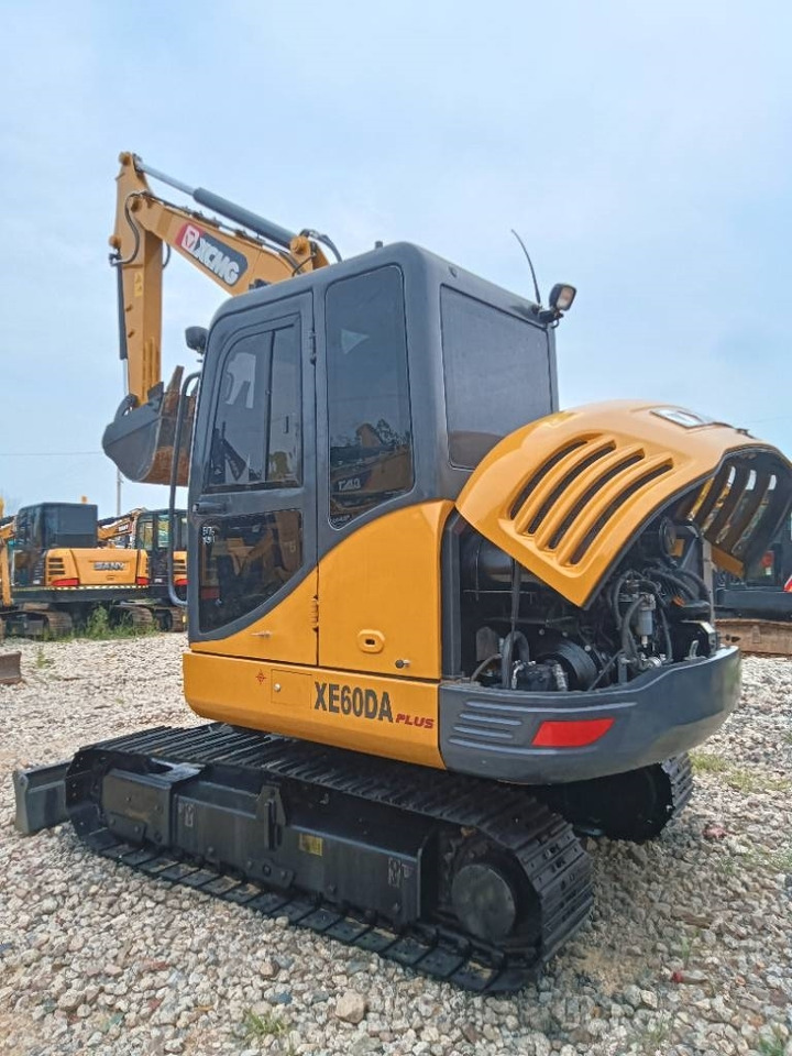 XCMG XE 60 DA - Мини багер: снимка 1 XCMG XE 60 DA - Мини багер: снимка 1