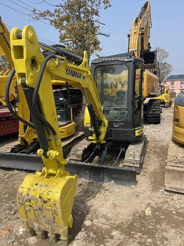 Yanmar Vio 35 - Мини багер: снимка 5 Yanmar Vio 35 - Мини багер: снимка 5