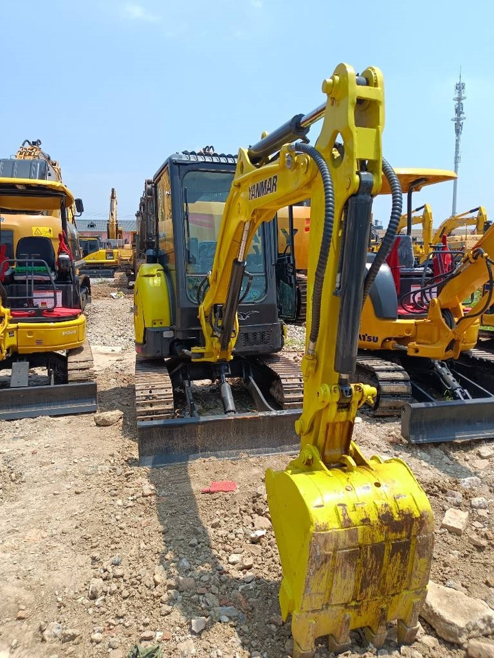 Yanmar Vio 35 - Мини багер: снимка 2 Yanmar Vio 35 - Мини багер: снимка 2
