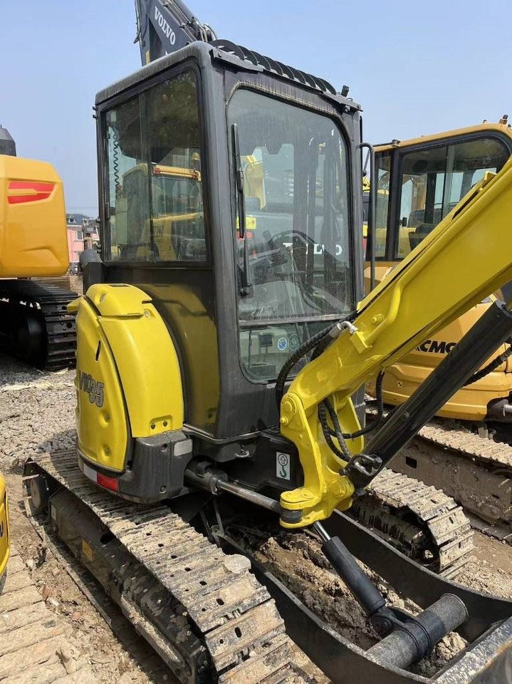 Yanmar Vio 35 - Мини багер: снимка 3 Yanmar Vio 35 - Мини багер: снимка 3