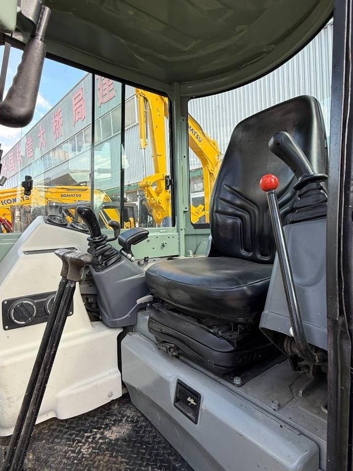 Yanmar Vio 55 - Мини багер: снимка 5 Yanmar Vio 55 - Мини багер: снимка 5