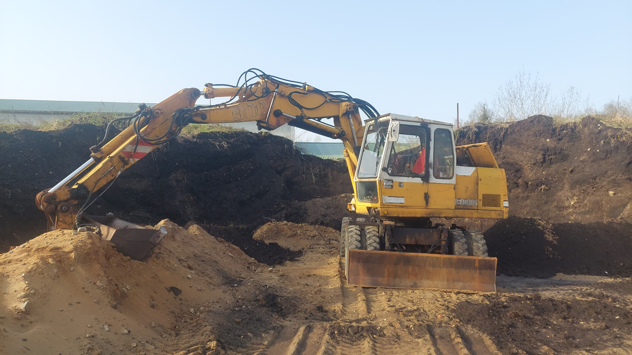 Liebherr 900A - Колесен багер: снимка 1 Liebherr 900A - Колесен багер: снимка 1