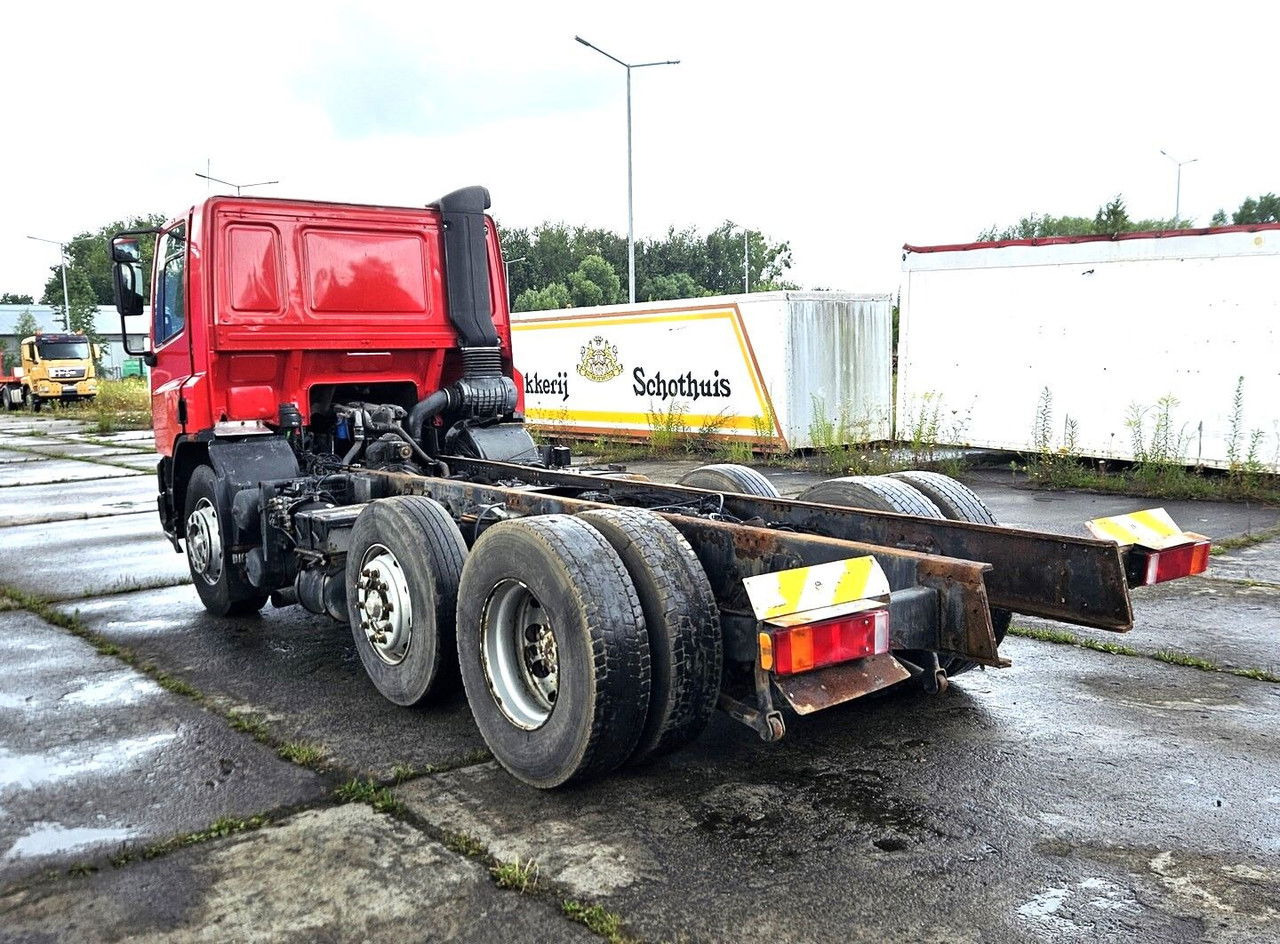 DAF CF 75.250 6x2 - Шаси кабина: снимка 4 DAF CF 75.250 6x2 - Шаси кабина: снимка 4