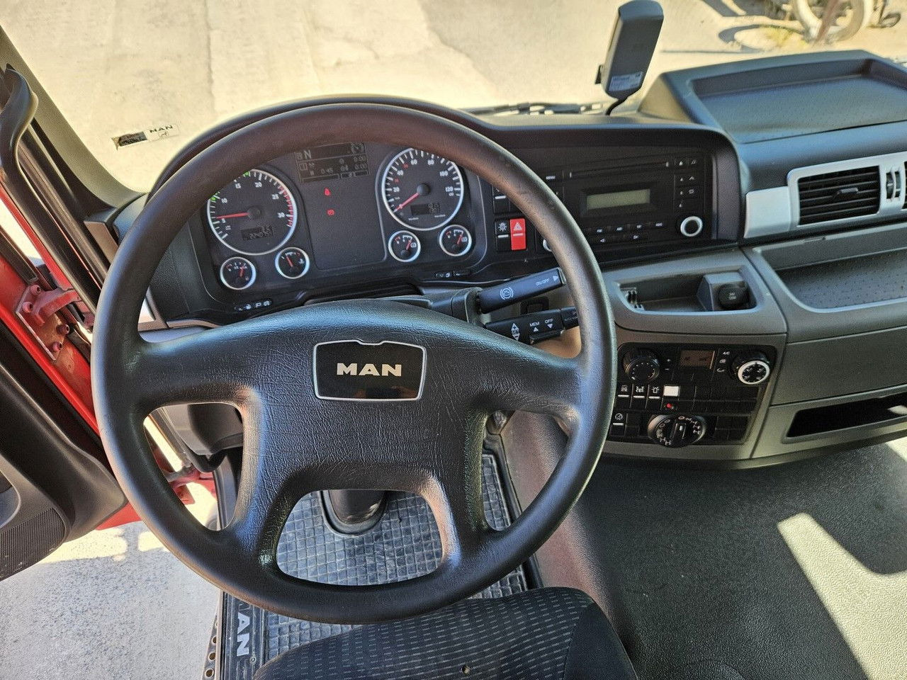 Самосвал камион MAN TGS 41.480 8x8 - Tipper: снимка 11