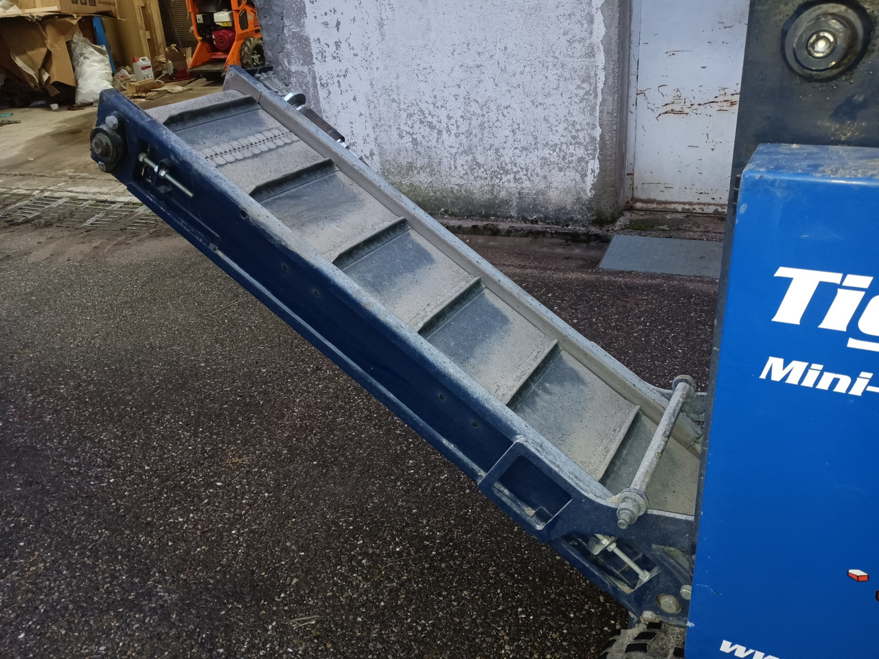 TigerBite 400 - Челюстна трошачка: снимка 4 TigerBite 400 - Челюстна трошачка: снимка 4