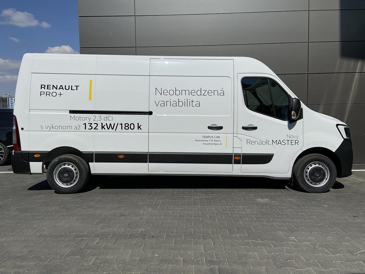Renault MASTER FURGON, 2,3 135k, Cool L3H2P3 - Товарен бус: снимка 2 Renault MASTER FURGON, 2,3 135k, Cool L3H2P3 - Товарен бус: снимка 2