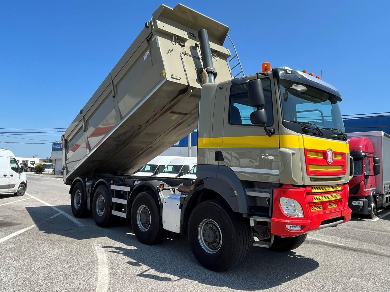 Tatra Phoenix 8x8 jednostranný sklápač, rv 2019, Sklápač S1 - Самосвал камион: снимка 1 Tatra Phoenix 8x8 jednostranný sklápač, rv 2019, Sklápač S1 - Самосвал камион: снимка 1